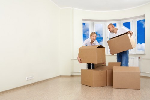 Commercial packing and unpacking support for Belmont businesses