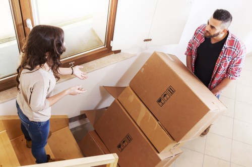 Moving day planning checklist for home moves in Belmont